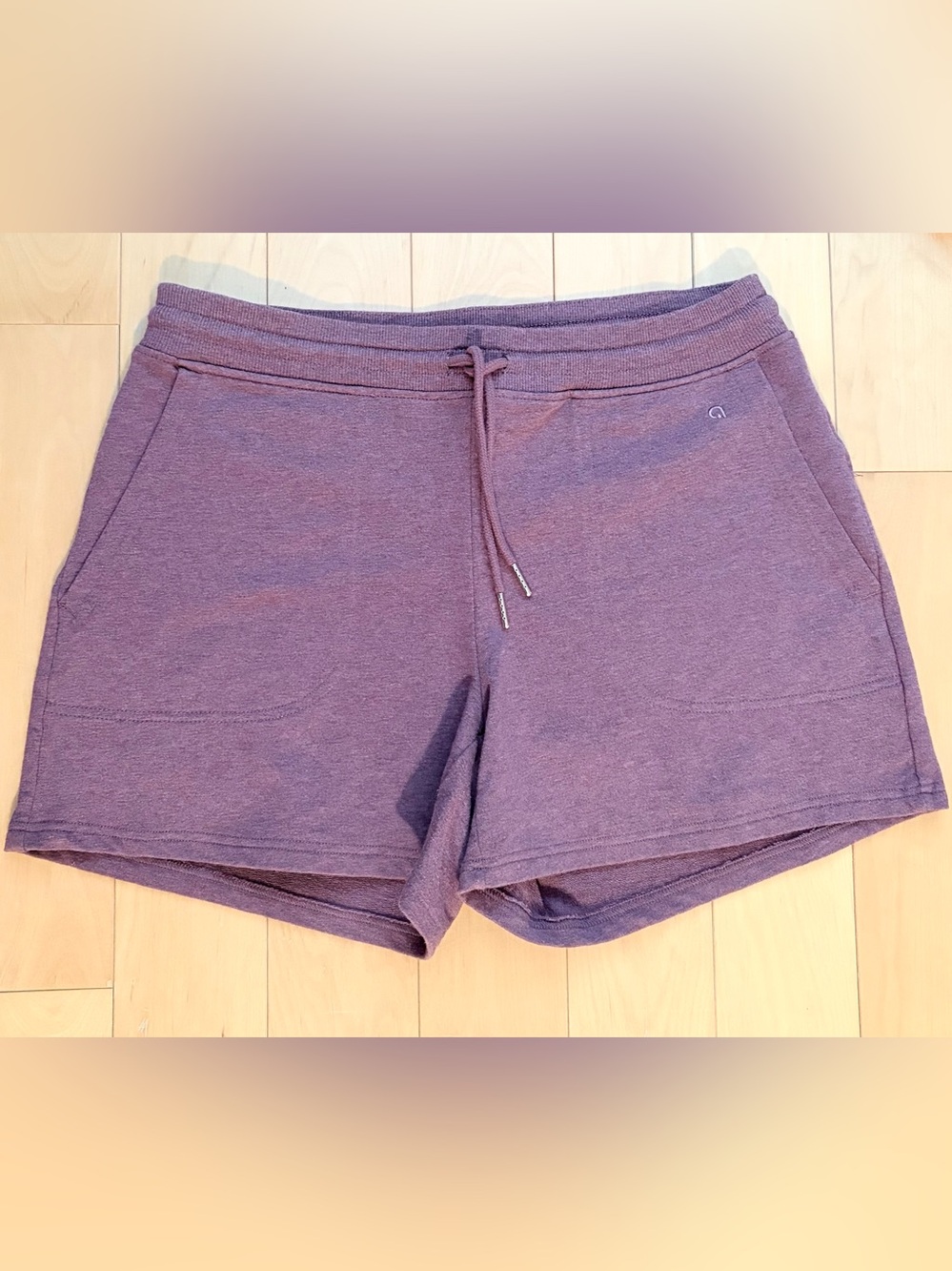 Hyba Shorts Size M